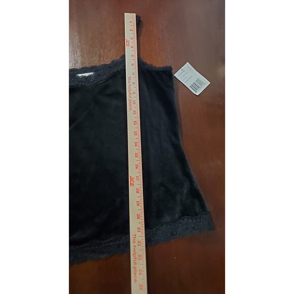 Villager NWT Vintage Romance Velvet Lace Trim Cami Tank Top Size M Whimsigoth - Picture 9 of 9